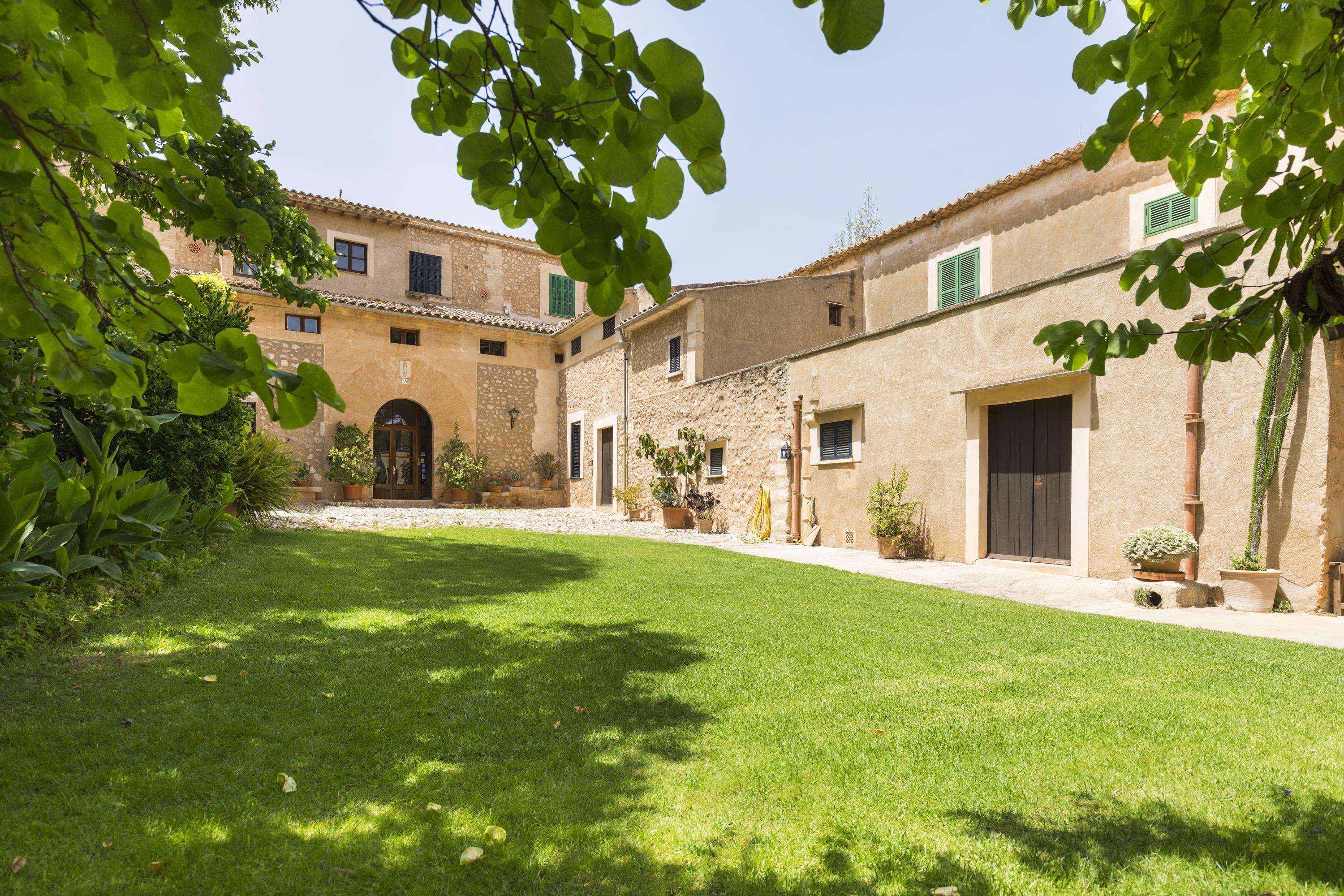 Hotel Sa Torre De 4*